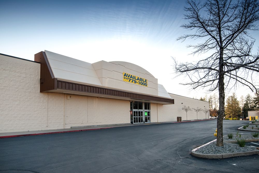 Paradise Plaza: 6600-6646 Clark Rd & 14990 Wagstaff Rd, Paradise, CA 95969